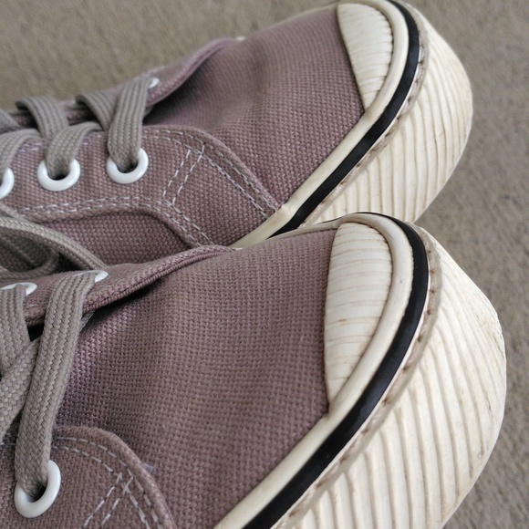 Cariuma W6.5 M5 Shoes - Picture 15 of 16